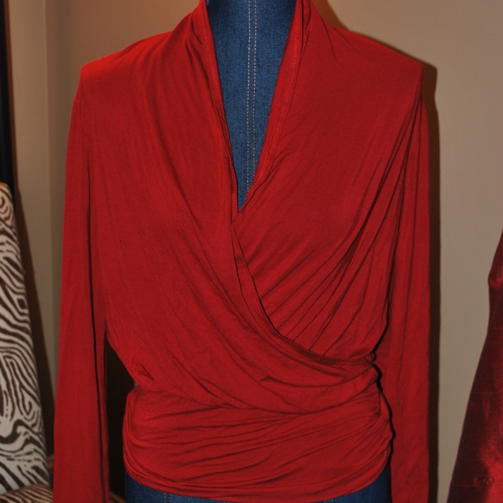 MmMmMm Hot red longsleeve wrap dressy top